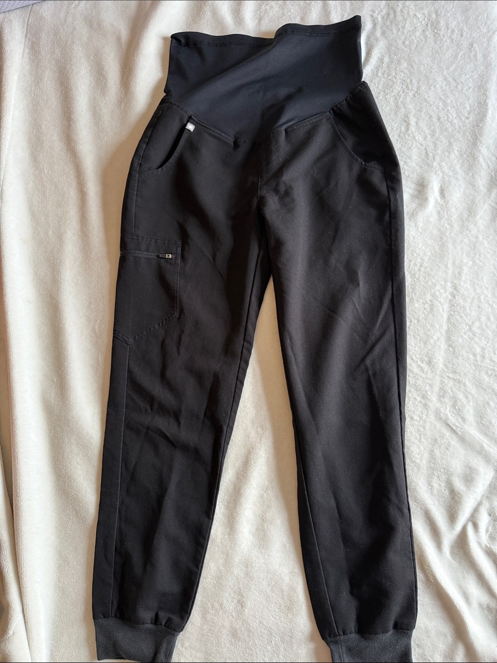 Figs Zamora Maternity Jogger Scrub Pant - S Black